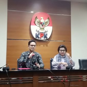 Juru Bicara KPK Febri Diansyah dan Wakil Ketua KPK Basaria Pandjaitan