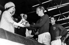 Ratu Elizabeth II: Kenangan Piala Dunia 1966 dan Pujian untuk Arsenal