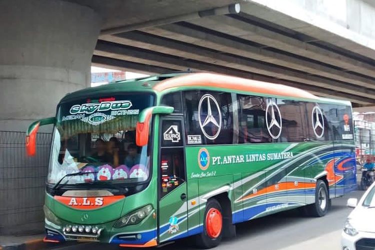 Bus ALS melayani rute Medan-Pekanbaru untuk mudik Lebaran 2023.