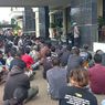 278 Kendaraan Anggota Ormas yang Demo di Mapolda Jabar Disita, Polisi Temukan Senjata Tajam hingga Alat untuk Berkelahi