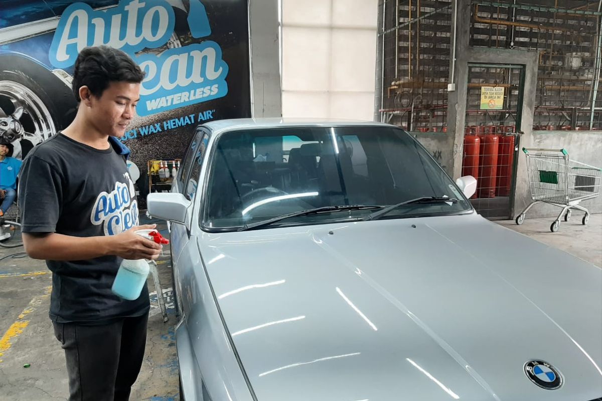 Cuci mobil waterless