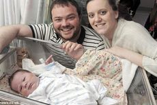 Pasangan Inggris Lahirkan Bayi Berukuran Jumbo