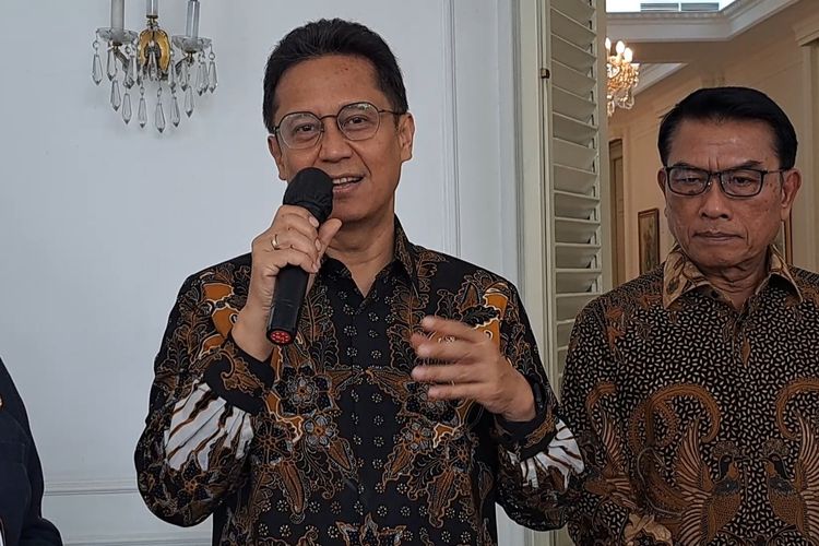 Menteri Kesehatan memberikan keterangan pers di Istana Wakil Presiden, Jakarta, Selasa (20/6/2023).