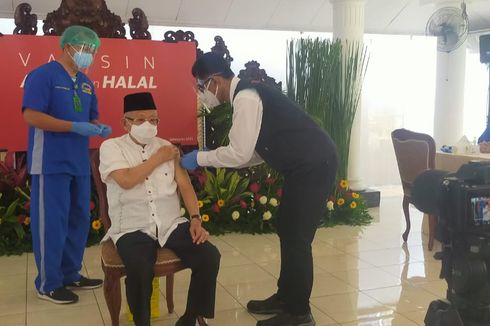 Vaksinasi Covid-19 Dosis Kedua, Wapres Ingatkan Masyarakat Jaga Protokol Kesehatan