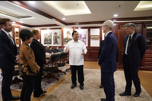 Kepada Prabowo, Tim Cook Sampaikan Ingin Terus Kerja Sama Pengembangan Apple di Indonesia