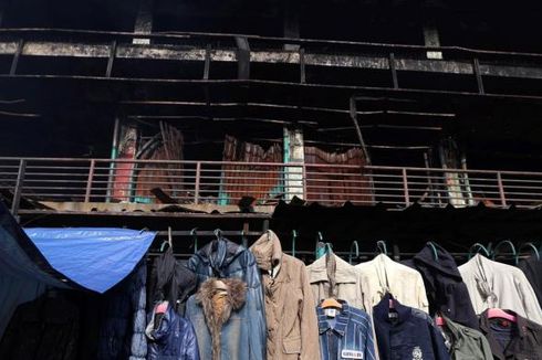 Polisi Kembali Olah TKP Kebakaran Pasar Senen