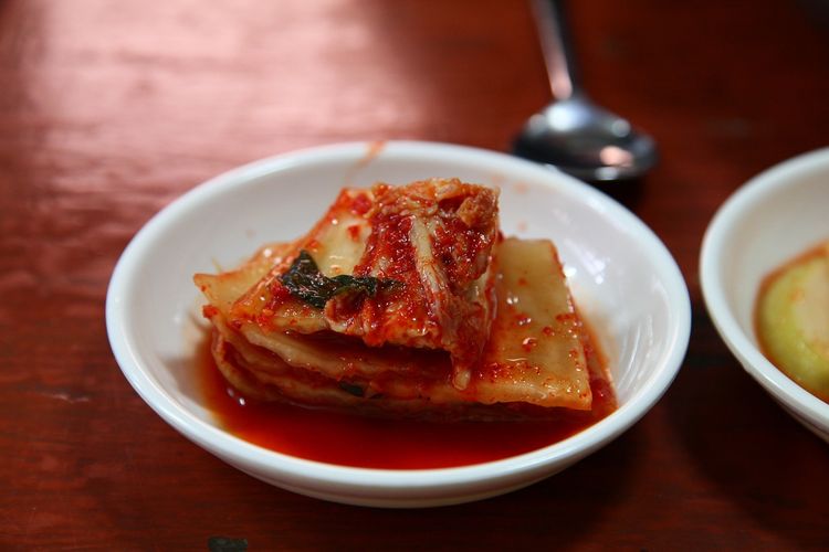 Ilustrasi kimchi, kuliner Korea yang wajib ada di meja makan. 