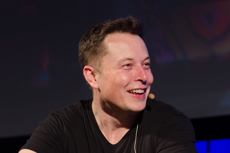 Larry Ellison sempat mengalahkan Elon Musk sebagai orang terkaya di dunia 2025. Namun, posisinya hanya bertahan beberapa jam sebelum Musk unggul lagi.