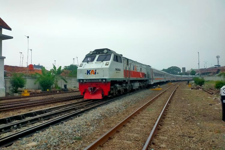 Diduga Tertidur saat KA Brantas Melintas, Petugas Palang Pintu di Kediri Diberi SP