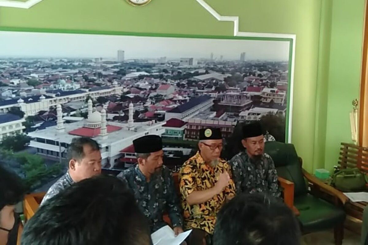 Pimpinan Pondok Pesantren (Ponpes) Islam Al Mukmin Ngruki, Grogol, Sukoharjo, Jawa Tengah memberikan klarifikasi pemberitaan soal penangkapan Abdul Qadir Baraja yang dikaitkan dengan pendiri pondok di Ponpes Al Mukmin Ngruki, Grogol, Sukoharjo, Jawa Tengah, Rabu (8/6/2022).