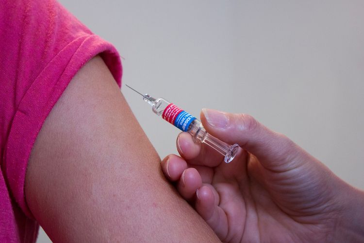 Illustration of vaccination.