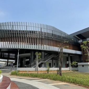 Wajah Stasiun Tanah Abang Baru