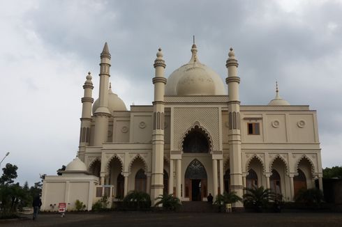 Di Malang, Ada Masjid yang Disebut Mirip Taj Mahal 
