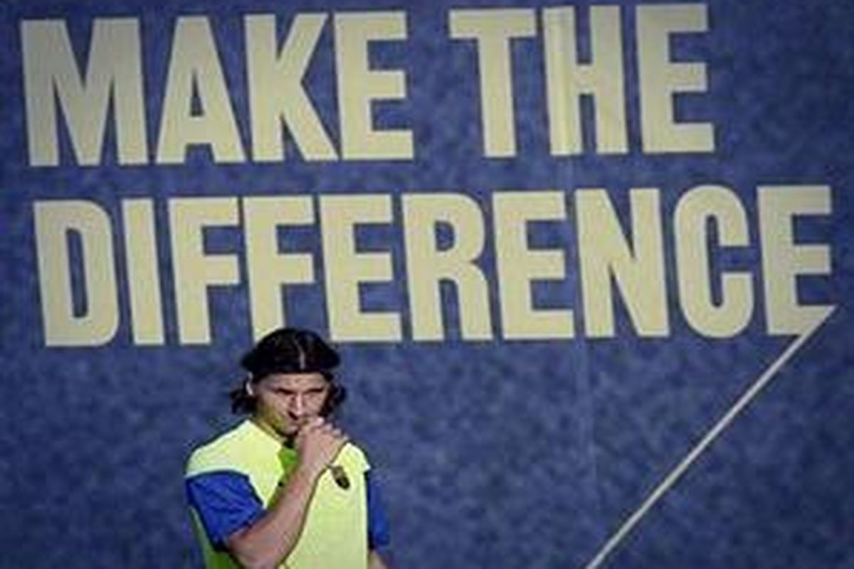 Penyerang Barcelona, Zlatan Ibrahimovic.