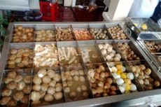 Warung Bakso Prasmanan di Kabupaten Bandung, Omzet Sehari Belasan Juta Rupiah 