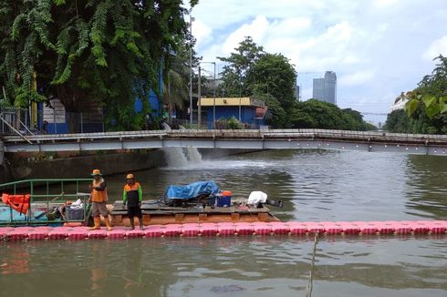 Banjir Perlahan Surut, Sejumlah Pintu Air di Jakarta Masih Siaga 1