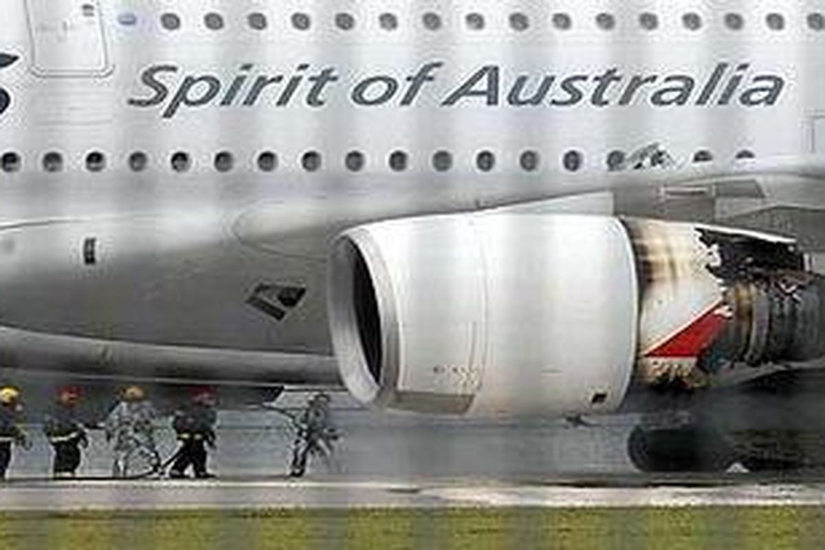 The wrecked engine after the plane landed in Singapore. 