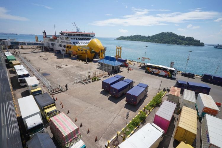 PT ASDP Indonesia Ferry (Persero) optimistis bahwa bisnis penyebrangan akan terus meningkat.