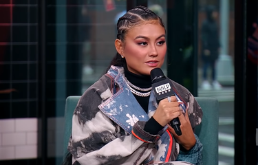 Agnez Mo saat menjadi bintang tamu di program BUILD Series nyatakan ingin kolaborasi dengan BTS