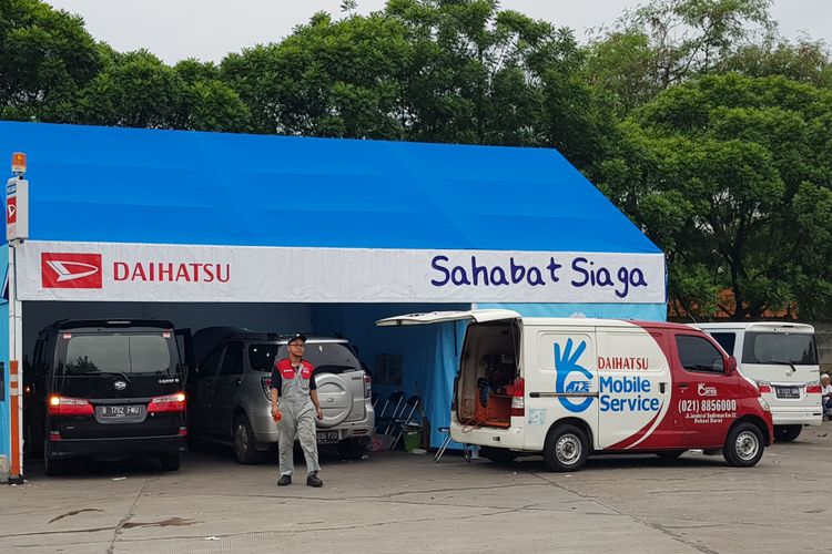 Posko Siaga Daihatsu saat Natal dan tahun baru