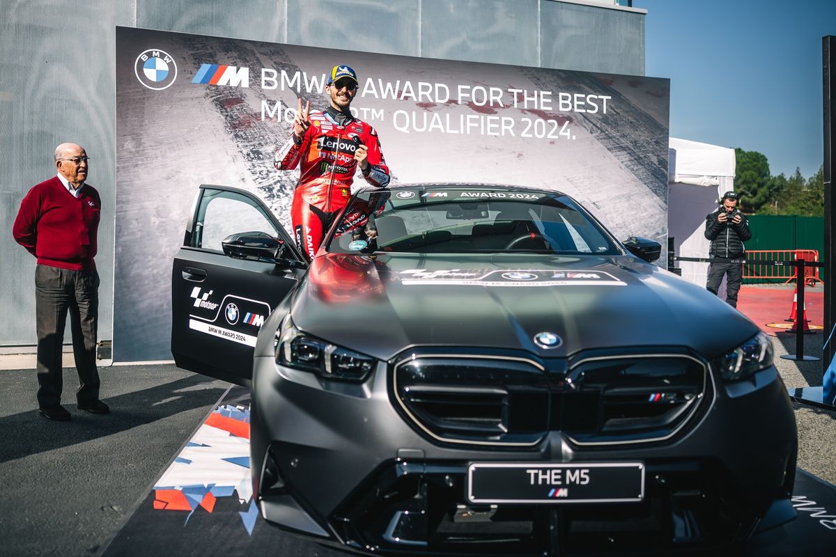 Francesco Bagnaia memenangkan BMW M Award 2024