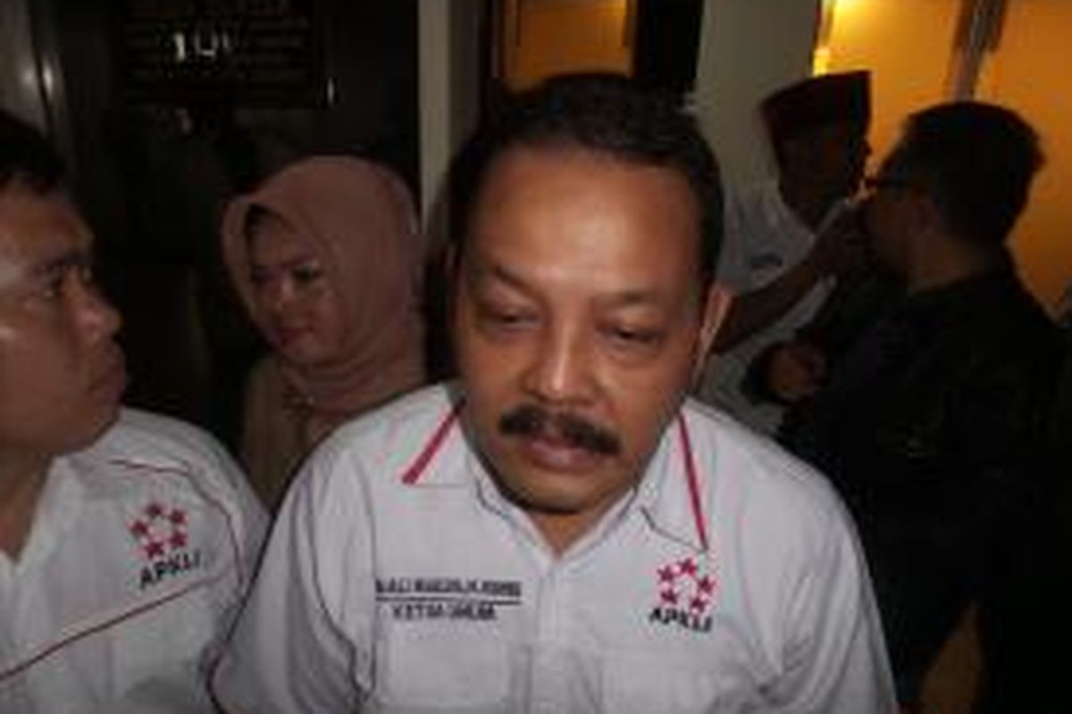 Ketua Umum Asosiasi Pedagang Kaki Lima Indonesia (APKLI) Ali Mahsun di Balai Kota DKI Jakarta, Selasa (26/5/2015)