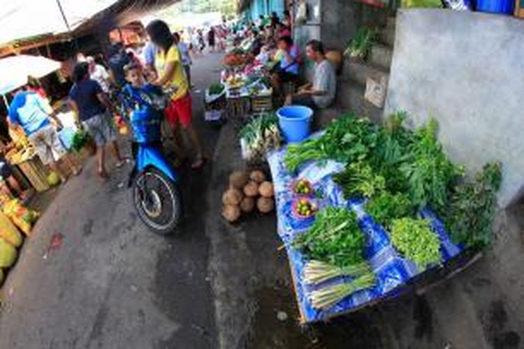 Situasi di Pasar Ulu, Siau, Kabupaten Kepulaua Siau Tagulandang Biaro, Sulawesi Utara