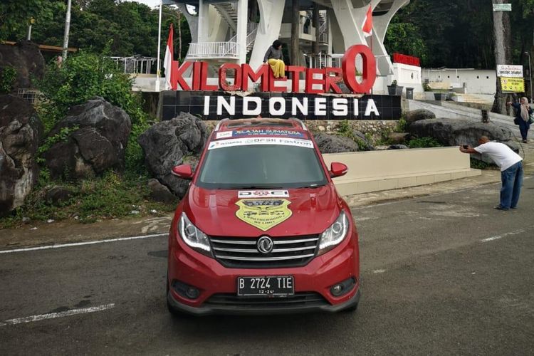 DFSK Glory 580 mengikuti touring Lintas Sumatera