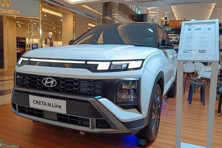 Hyundai meluncurkan New Creta di Bandung. Mobil ini diharapkan bisa menaikkan market share Hyundai di Jawa Barat. 