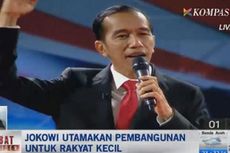 Buka Pidato Debat, Jokowi Sebut Nama Tukang Cuci hingga Guru