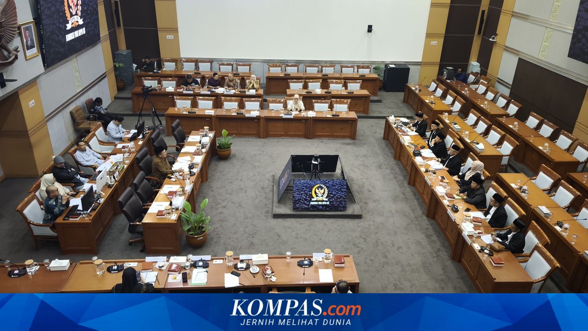 Anggota DPR Sentil KBIHU: Turnya yang Ditonjolkan, Umrahnya Belakangan