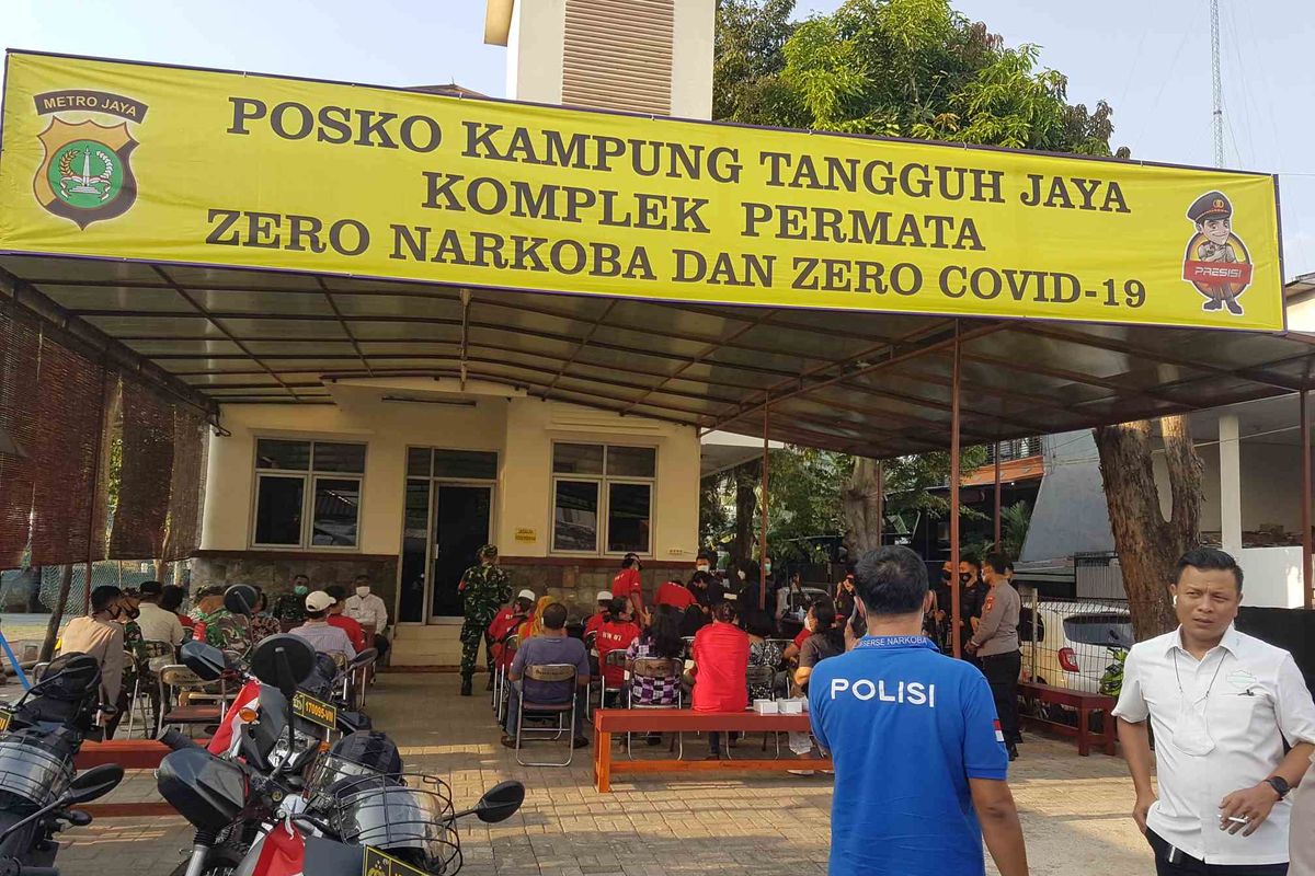 posko Kampung Tangguh Jaya telah dibangun di RW 07, Kelurahan Kedaung Kaliangke, Cengkareng, Jakarta Barat.