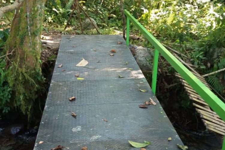 Jalur Pendakian Gunung Rinjani Dipersolek, TNGR Pasang Reling hingga Tangga