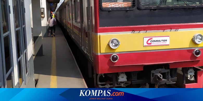 Ingat, Tidak Semua Orang Boleh Naik KRL Mulai Besok - Vimarsana News