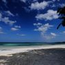Pantai Ngurbloat di Maluku Tenggara, Konon Punya Pasir Putih Terhalus di Dunia
