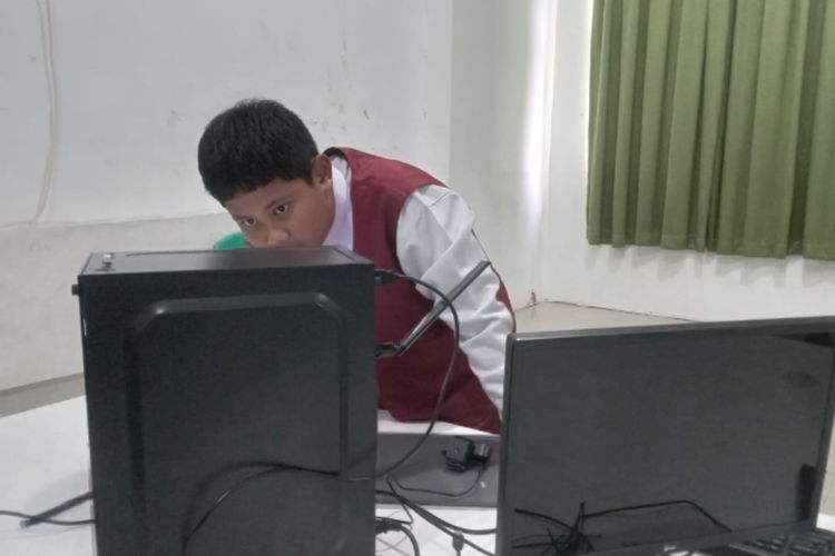 Kisah Daffa Murid SD di Pekanbaru Bisa Rakit PC Sendiri, Rela Sisihkan Uang Jajan