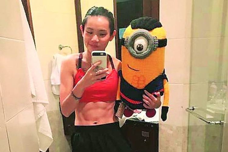 Tai Tzu-Ying dengan perut sixpack.