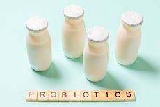 Cara Membuat Pupuk Perangsang Bunga dari Minuman Probiotik