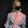 Wabah Virus Corona, Masker Jadi 