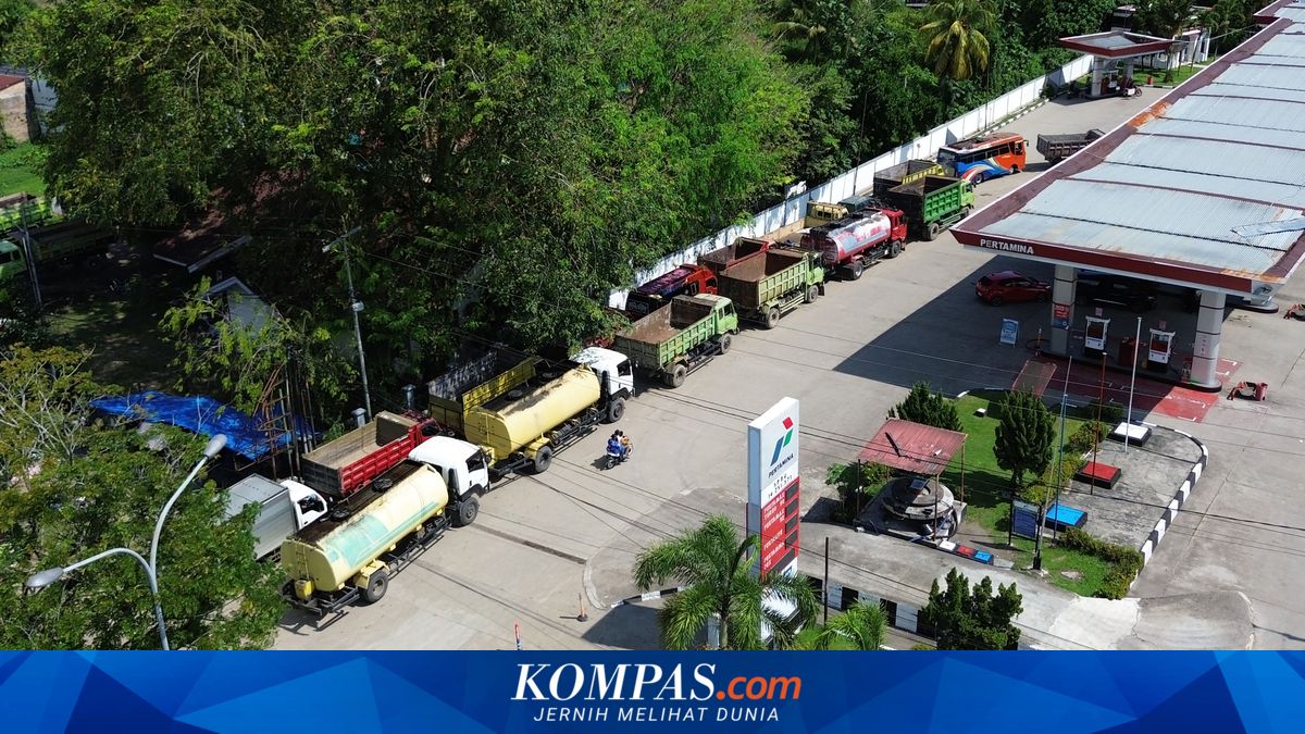 Antre Biosolar Berjam-jam di Padang, Sopir Alkes Rumah Sakit Kerap Telat Kirim Barang