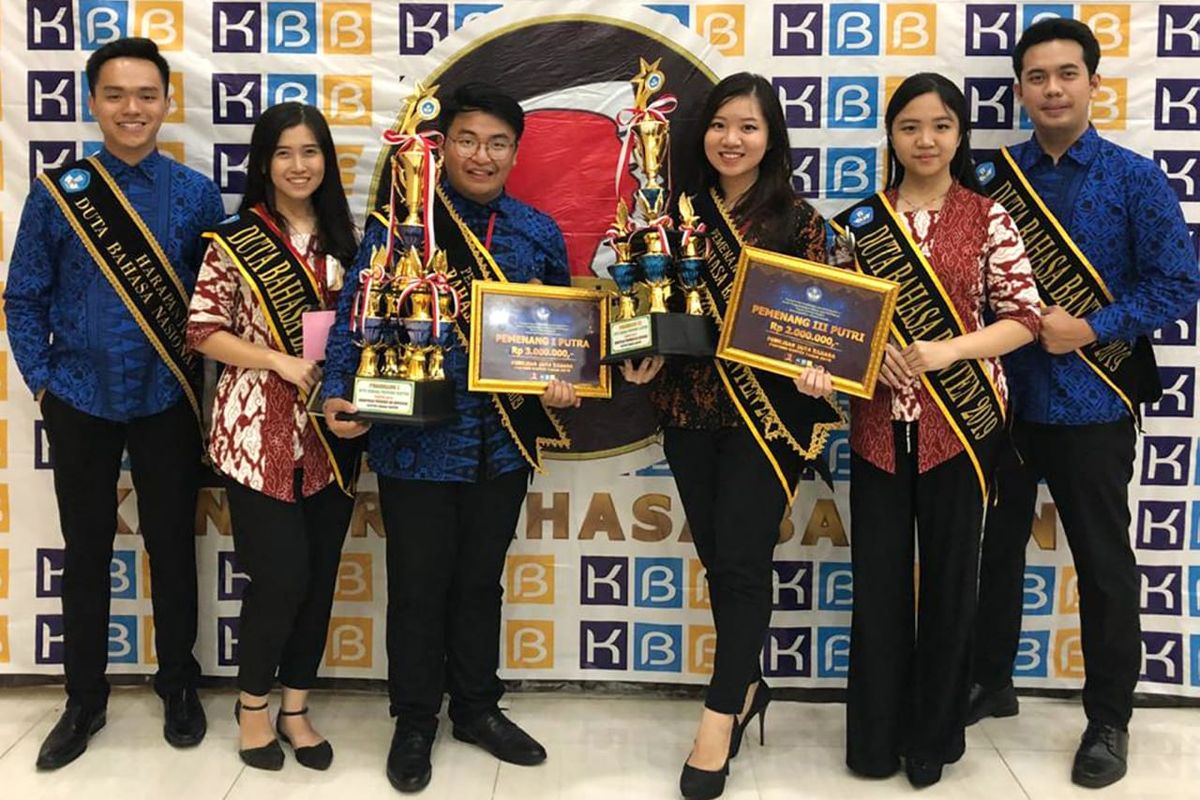 UMN mengirimkan lima mahasiswa mengikuti Pemilihan Duta Bahasa Provinsi Banten 2019, diantaranya Habel Elia, Angelia Rosta, Ruben Irwandi, Edeline Michelle Damayanti, dan Evelyn Saraswati Hutani.