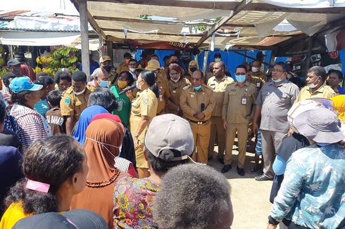 Pedagang Ikan di Kota Sorong Menolak Pindah ke Pasar Modern karena Diancam