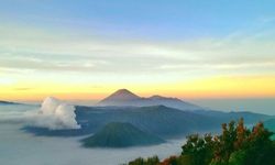 Daya Tarik Bromo, mulai dari Destinasi, Paket Wisata, hingga Biaya