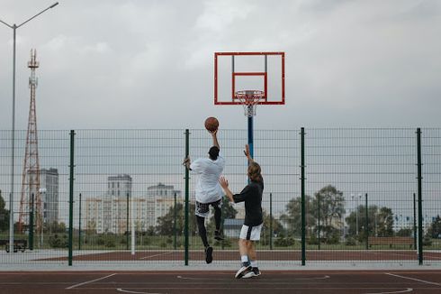 10 Manfaat Olahraga Basket yang Baik untuk Kesehatan Tubuh