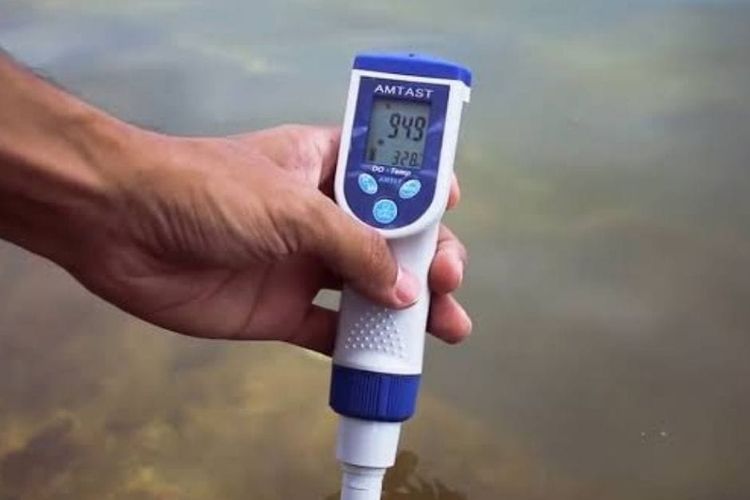 Ilustrasi DO meter Untuk Mengukur Kandungan Oksigen Terlarut dalam Air