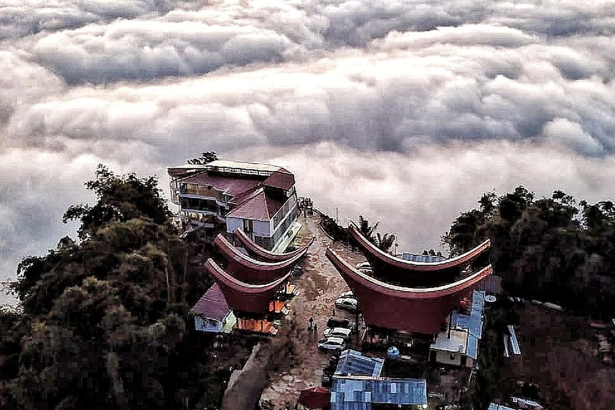 The view of Tongkonan Lempe from above.