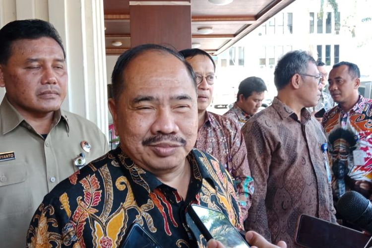 Kepala PPATK Kiagus A. Badaruddin saat datang ke Kemenkopolhukam, Jalan Medan Merdeka BaratJakarta Pusat, Selasa (19/11/2019).