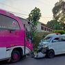 Ambulans Bawa Jenazah Ringsek Tabrak Bus Berhenti, Sopir Jadi Korban