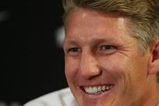 Dibikin Boneka Tentara Nazi, Schweinsteiger Ambil Langkah Hukum