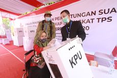 Simulasi Pencoblosan Pilkada Semarang, Jari Pemilih Ditetesi Tinta Usai Mencoblos